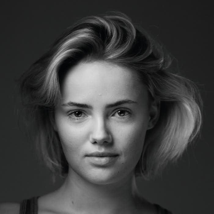 1080x1080 Anna Munch